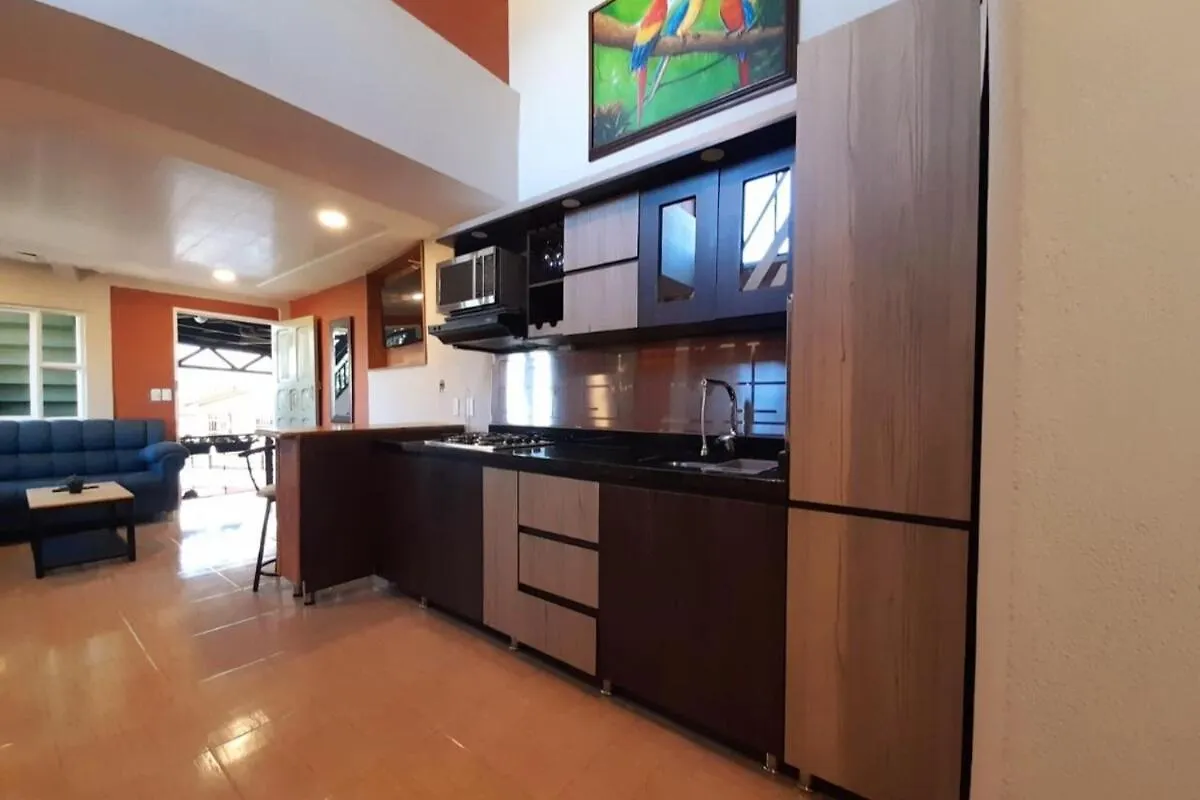 Casita Roja Envigado, Colombian Culture Experience Villa Feriehus Envigado