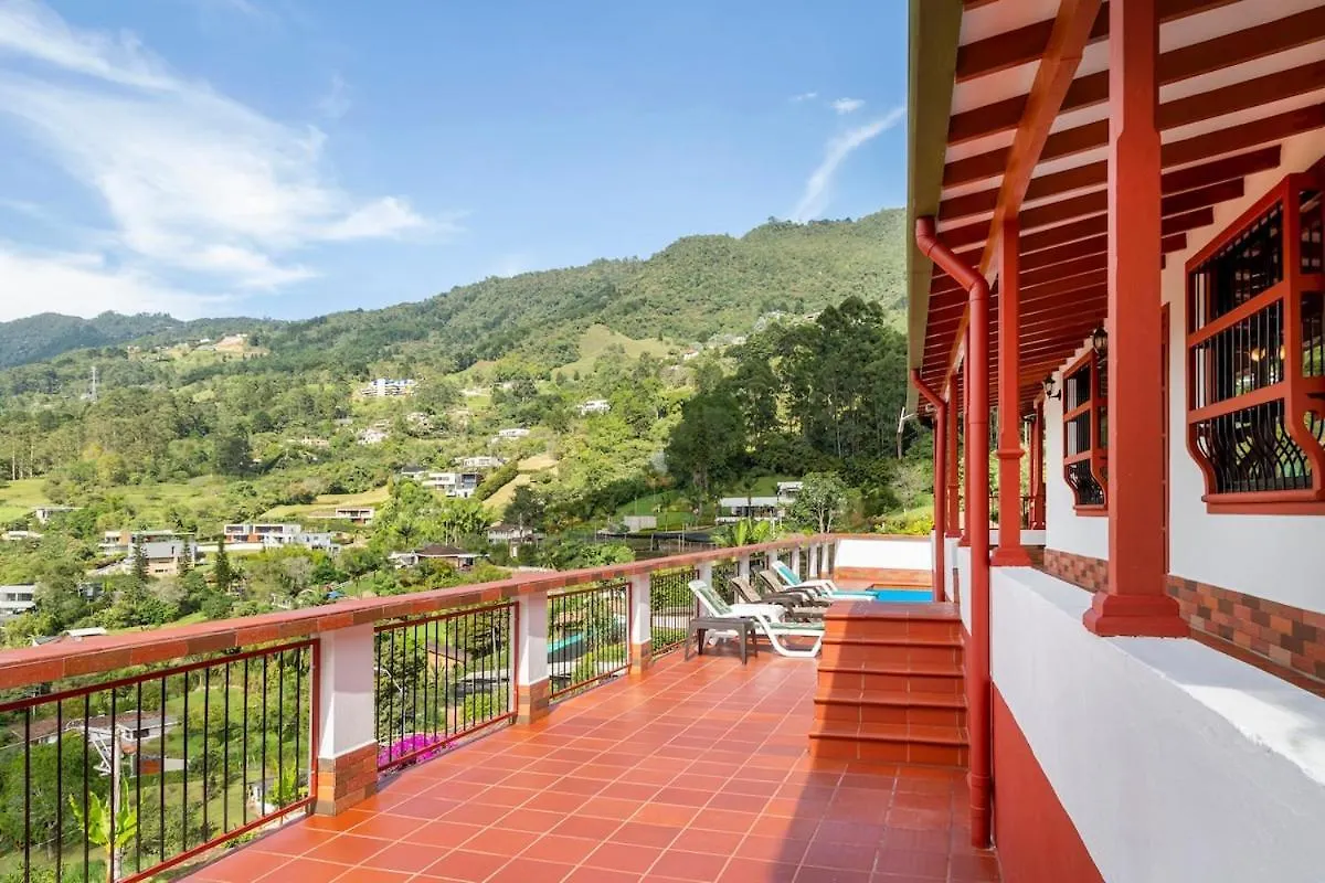 Casita Roja Envigado, Colombian Culture Experience Villa Feriehus Envigado