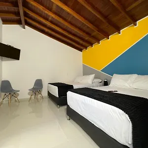 Hospedaje Trianon Envigado